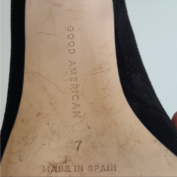 Good American 110 heel - Picture 3 of 4
